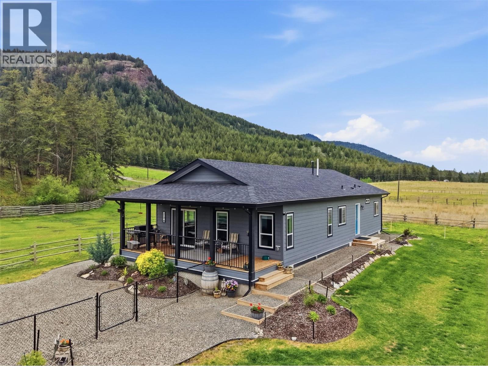1642 Barnhartvale Road, Kamloops, British Columbia  V2C 6Y1 - Photo 3 - 10391605