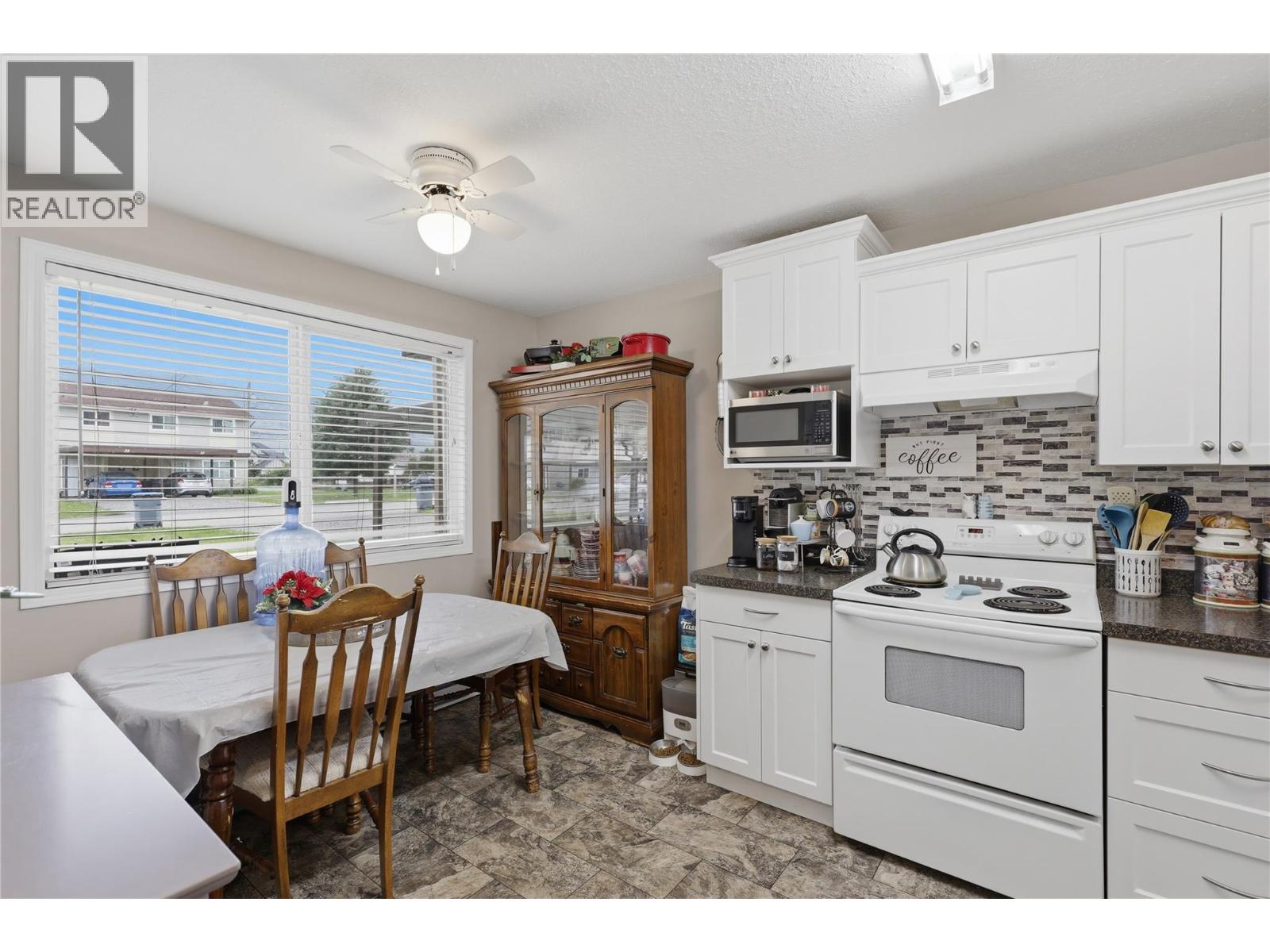 1697 Greenfield Avenue Unit# 34, Kamloops, British Columbia  V2B 4N5 - Photo 7 - 10391451