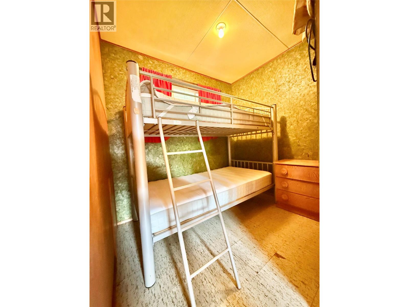 163 Brown Road, Christina Lake, British Columbia  V0H 1E2 - Photo 11 - 10391433