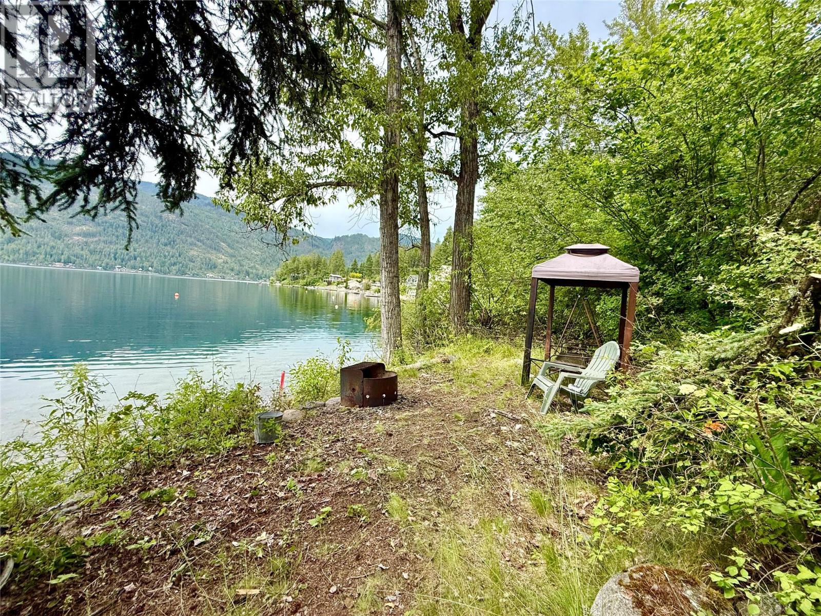 163 Brown Road, Christina Lake, British Columbia  V0H 1E2 - Photo 29 - 10391433