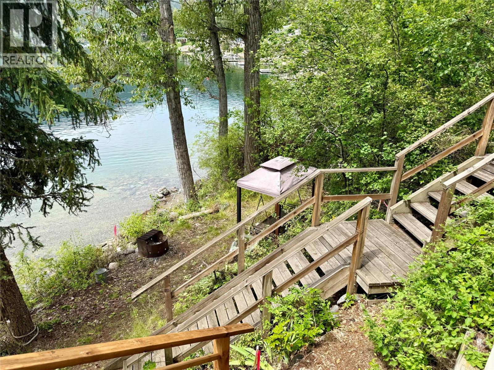 163 Brown Road, Christina Lake, British Columbia  V0H 1E2 - Photo 31 - 10391433