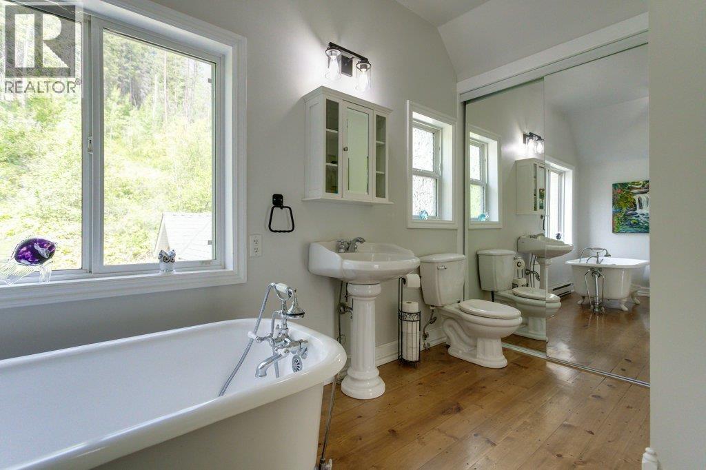 370 Philpott Road, Kelowna, British Columbia  V1P 1J6 - Photo 43 - 10391297