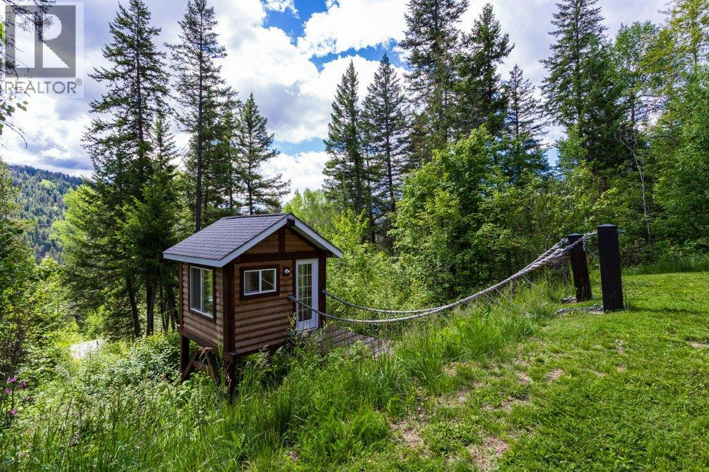 370 Philpott Road, Kelowna, British Columbia  V1P 1J6 - Photo 8 - 10391297