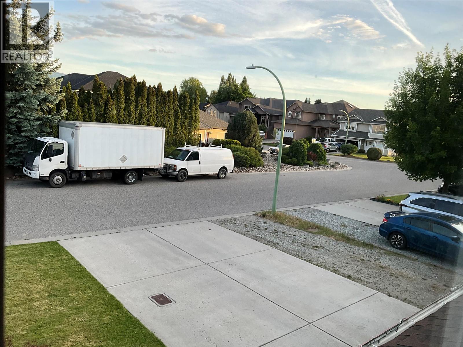 310 Hillaby Avenue, Kelowna, British Columbia  V1X 6G2 - Photo 26 - 10391642