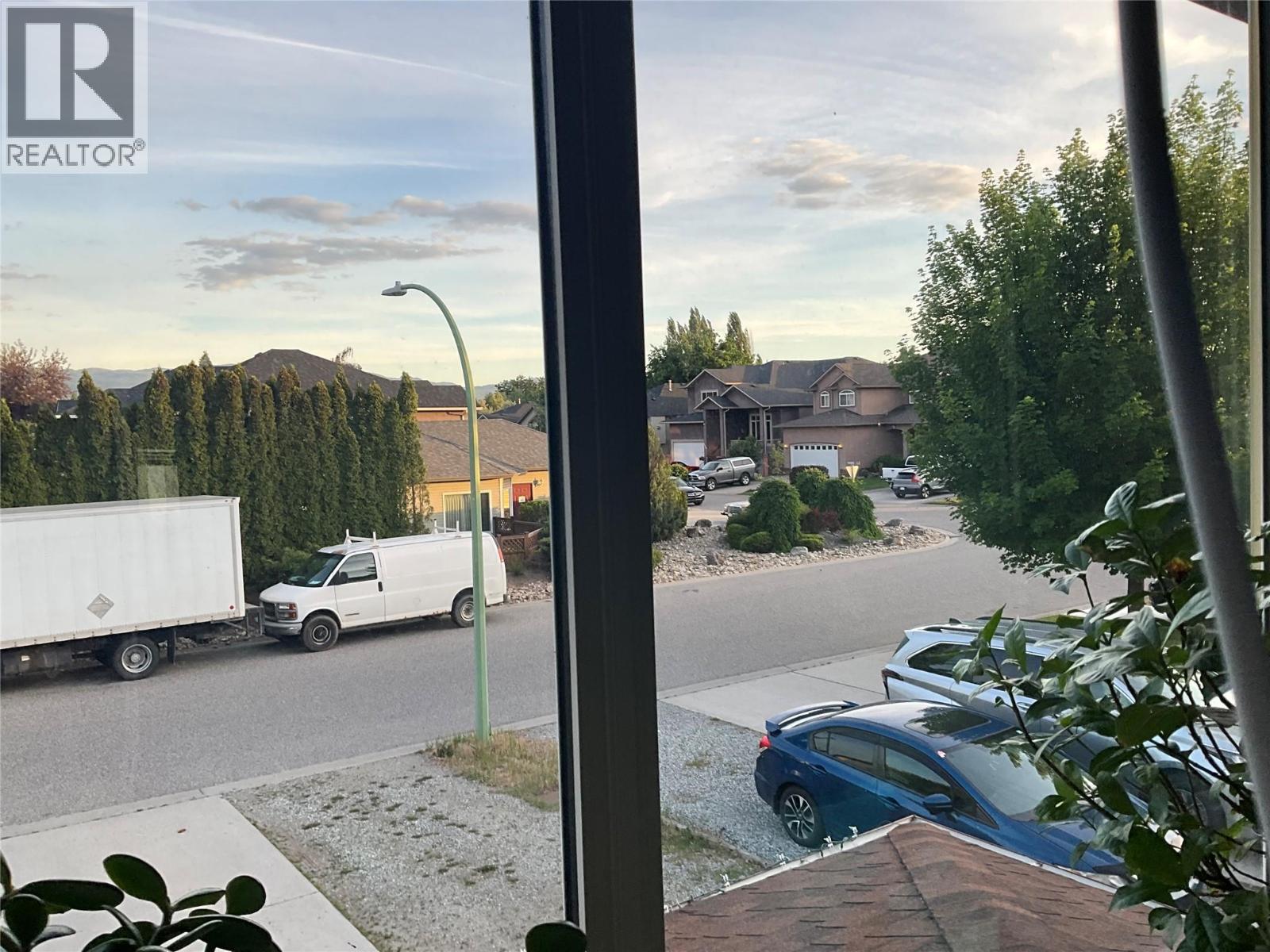 310 Hillaby Avenue, Kelowna, British Columbia  V1X 6G2 - Photo 36 - 10391642
