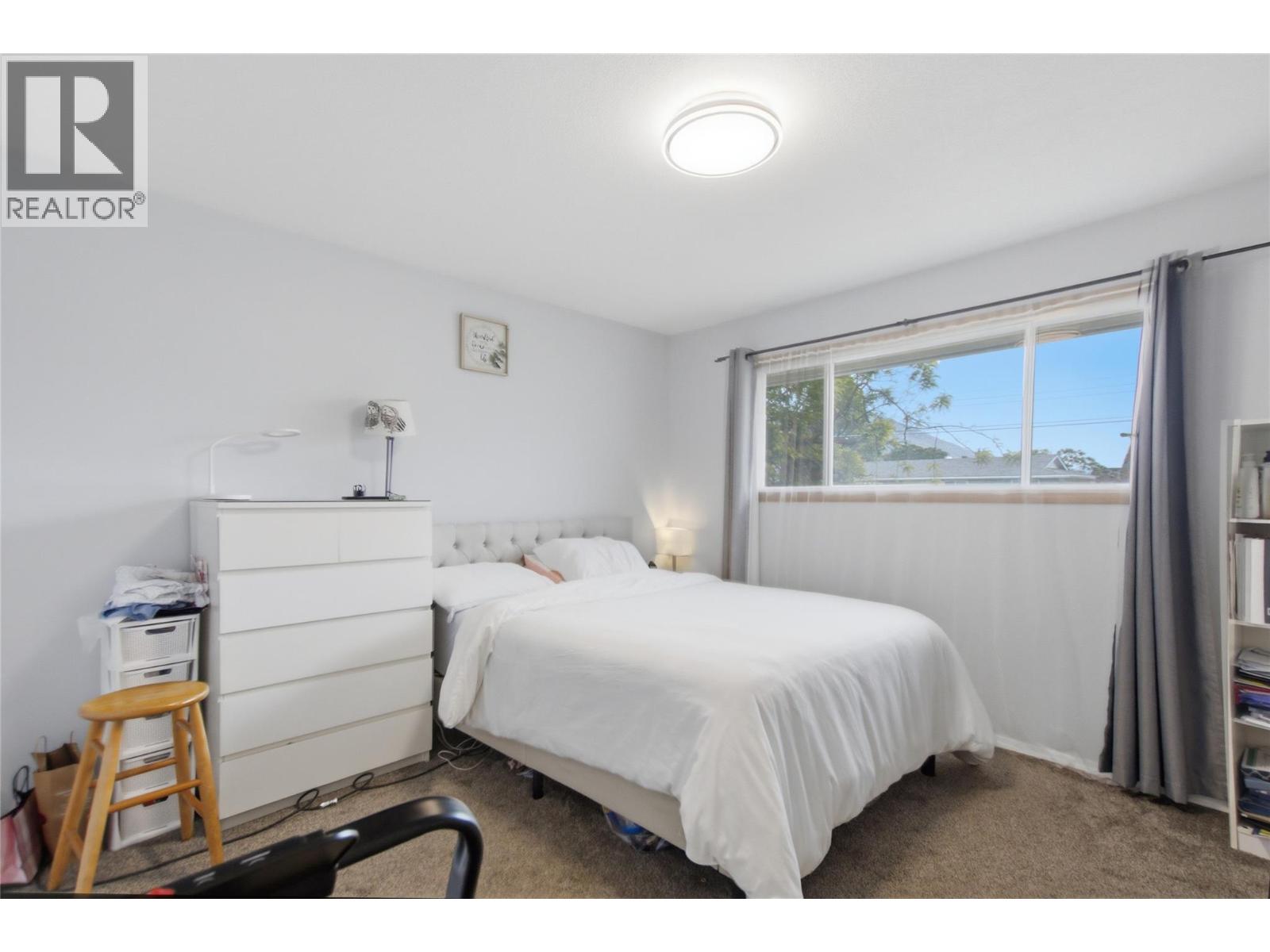 872 Puhallo Drive, Kamloops, British Columbia  V2B 6P7 - Photo 18 - 10391572