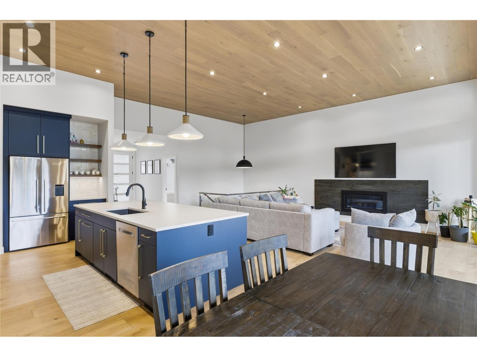 10283 Beacon Hill Drive, Lake Country, British Columbia  V4V 0A9 - Photo 32 - 10391567