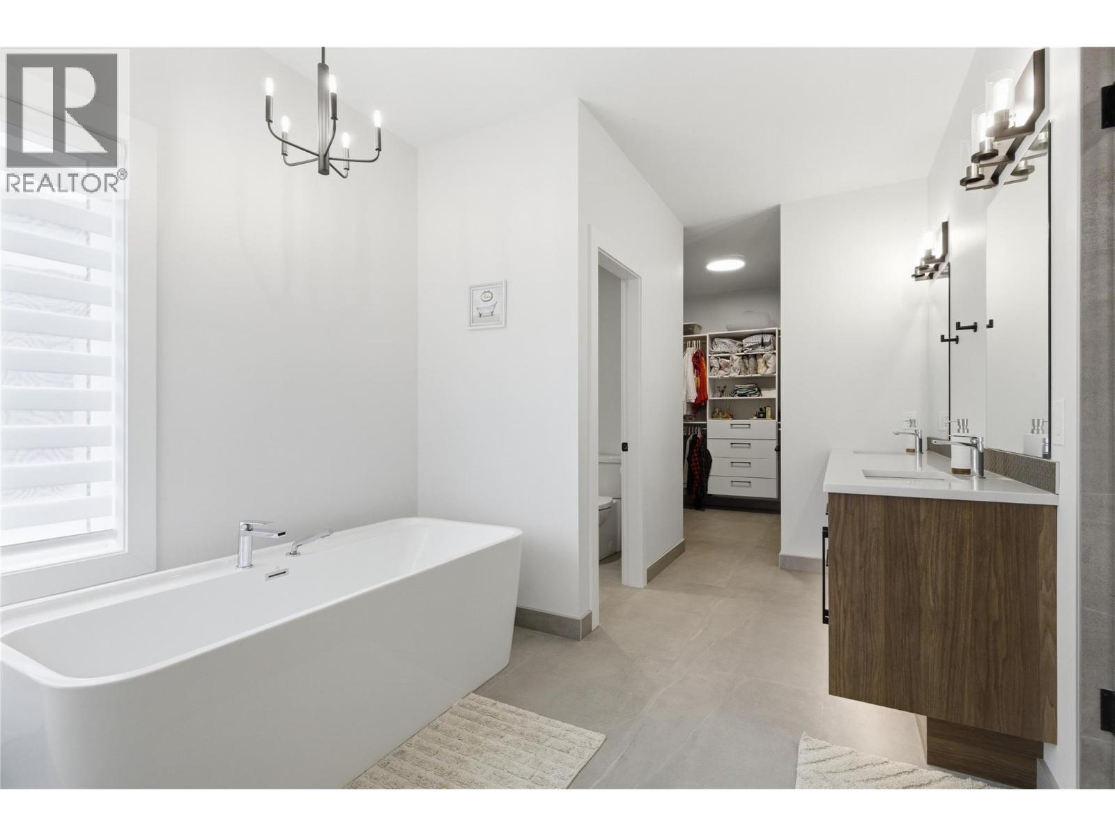 10283 Beacon Hill Drive, Lake Country, British Columbia  V4V 0A9 - Photo 49 - 10391567