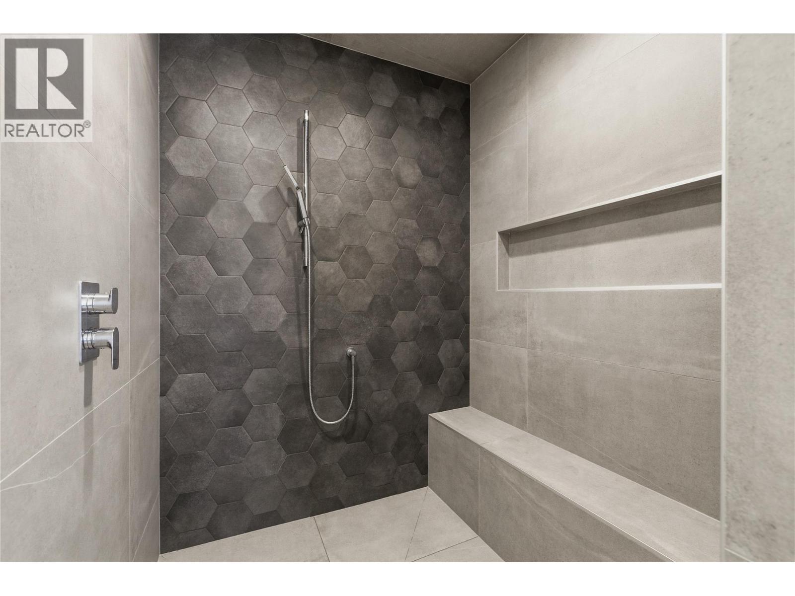 10283 Beacon Hill Drive, Lake Country, British Columbia  V4V 0A9 - Photo 51 - 10391567