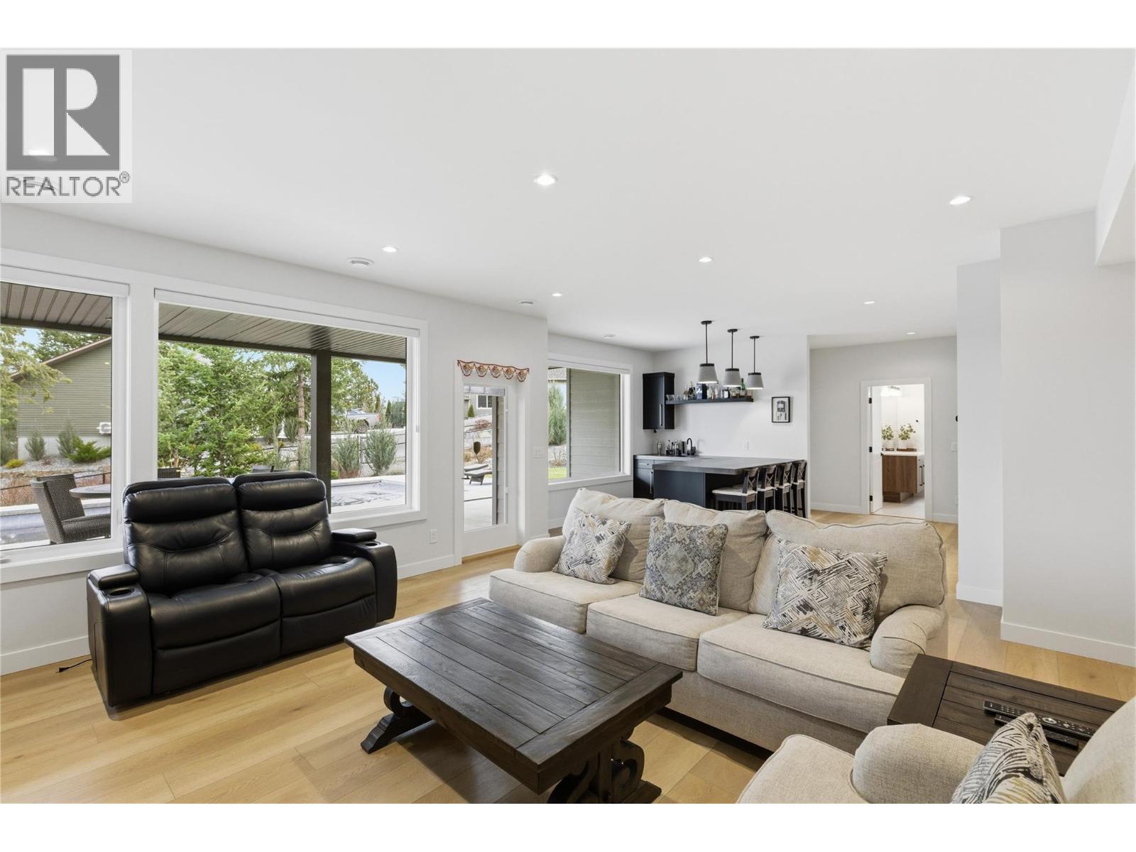 10283 Beacon Hill Drive, Lake Country, British Columbia  V4V 0A9 - Photo 63 - 10391567
