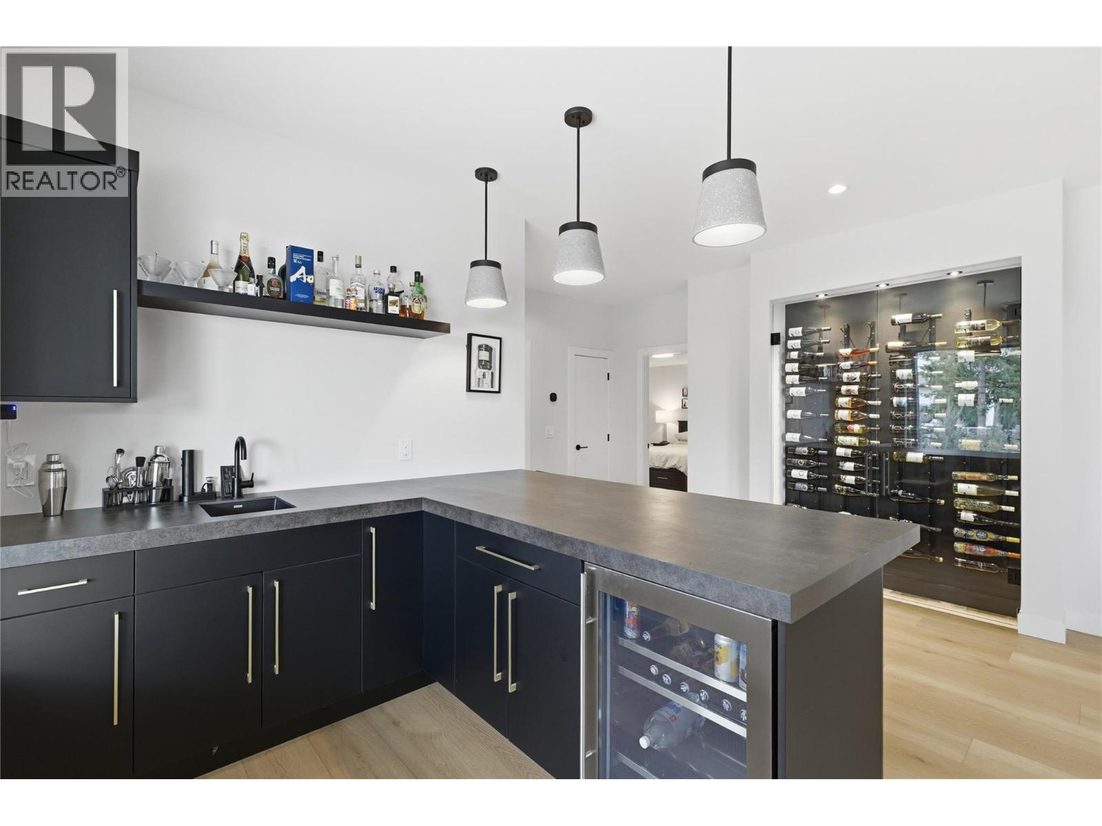 10283 Beacon Hill Drive, Lake Country, British Columbia  V4V 0A9 - Photo 65 - 10391567