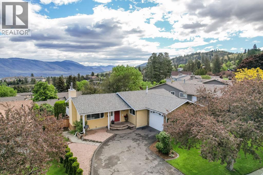 264 Monmouth Drive, Kamloops, British Columbia  V2E 1M1 - Photo 2 - 10391298