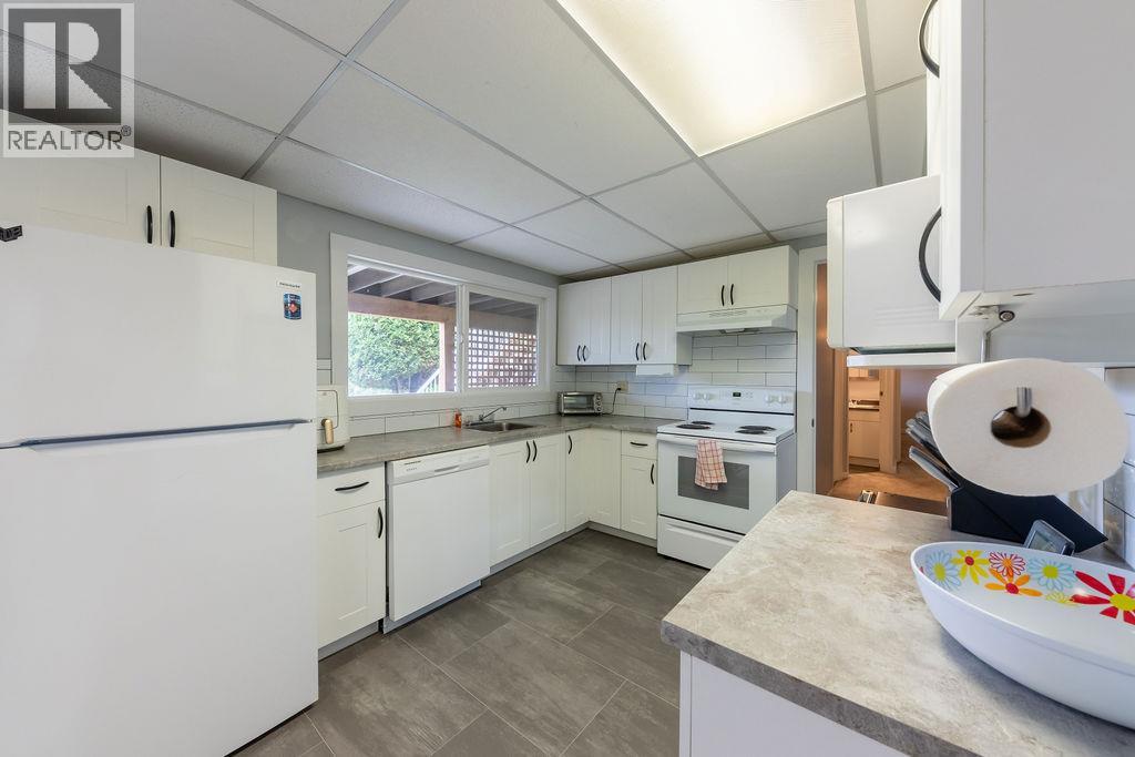 264 Monmouth Drive, Kamloops, British Columbia  V2E 1M1 - Photo 31 - 10391298