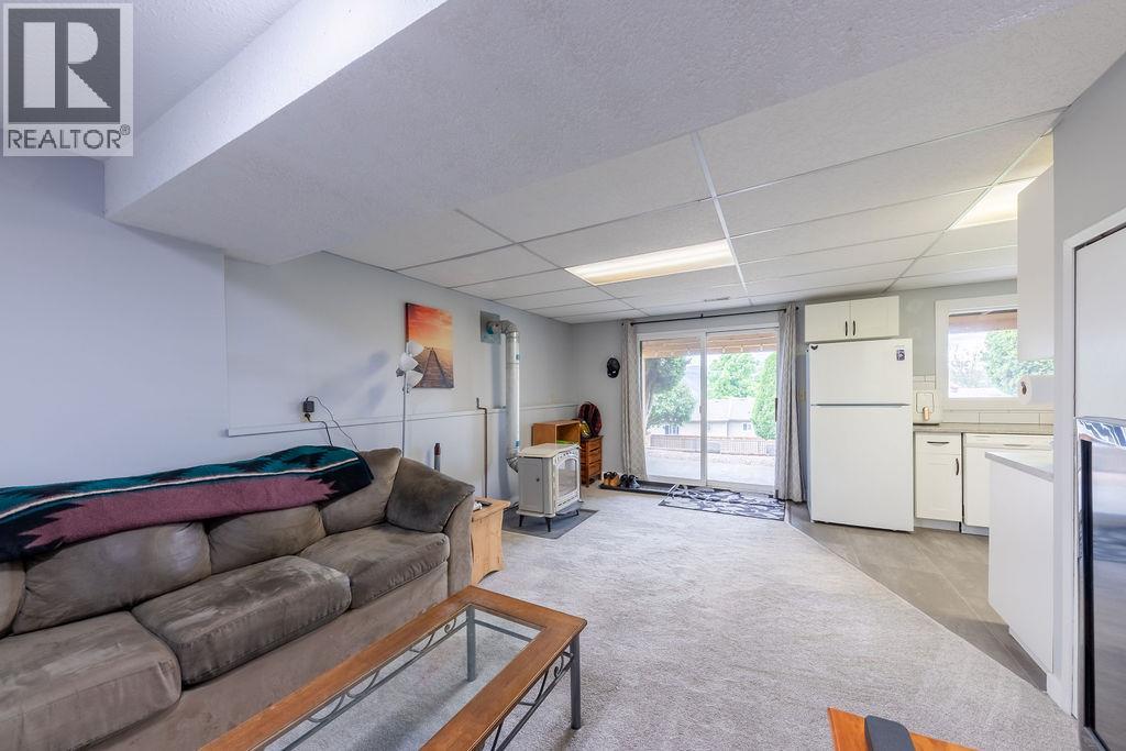 264 Monmouth Drive, Kamloops, British Columbia  V2E 1M1 - Photo 32 - 10391298