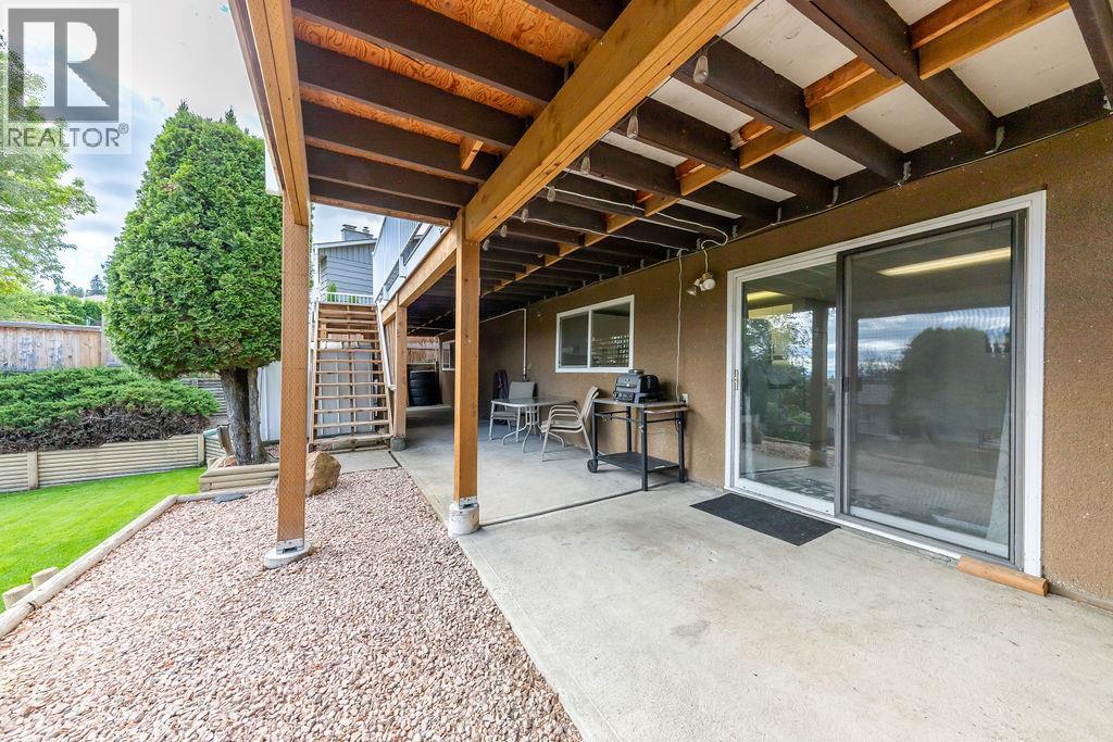 264 Monmouth Drive, Kamloops, British Columbia  V2E 1M1 - Photo 8 - 10391298