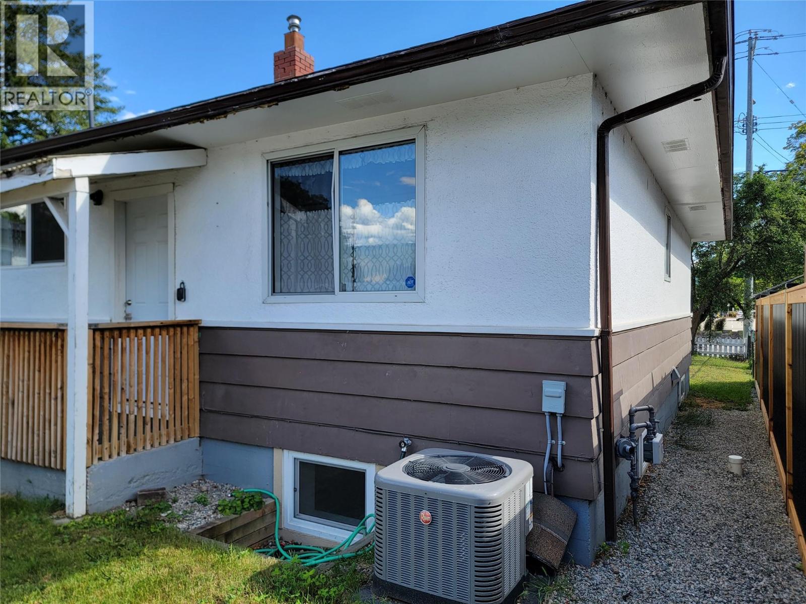 565 Eckhardt Avenue W, Penticton, British Columbia  V2A 2A5 - Photo 43 - 10391679