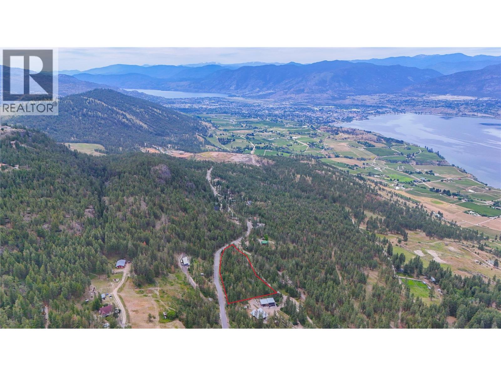 1231 Spiller Road, Penticton, British Columbia  V2A 8T3 - Photo 2 - 10391379