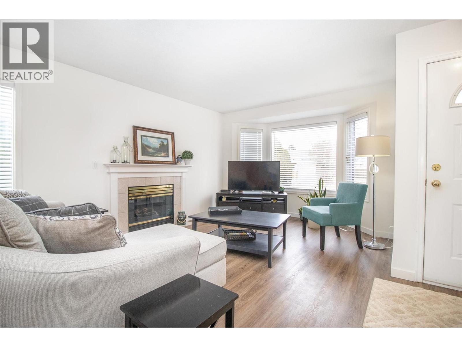 1255 Raymer Avenue Unit# 582, Kelowna, British Columbia  V1W 3S3 - Photo 2 - 10391665