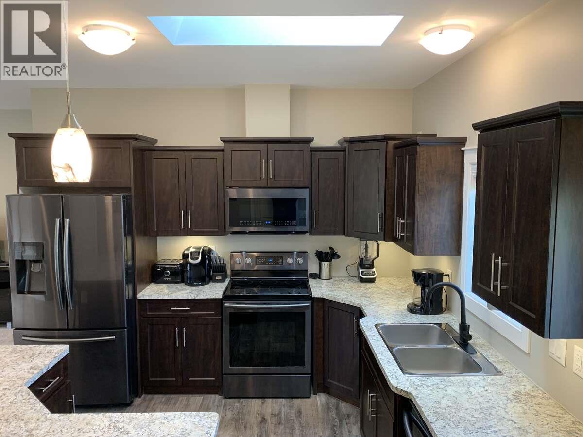 2704 Jacks Crescent, South Slocan, British Columbia  V0G 2G1 - Photo 6 - 10391710