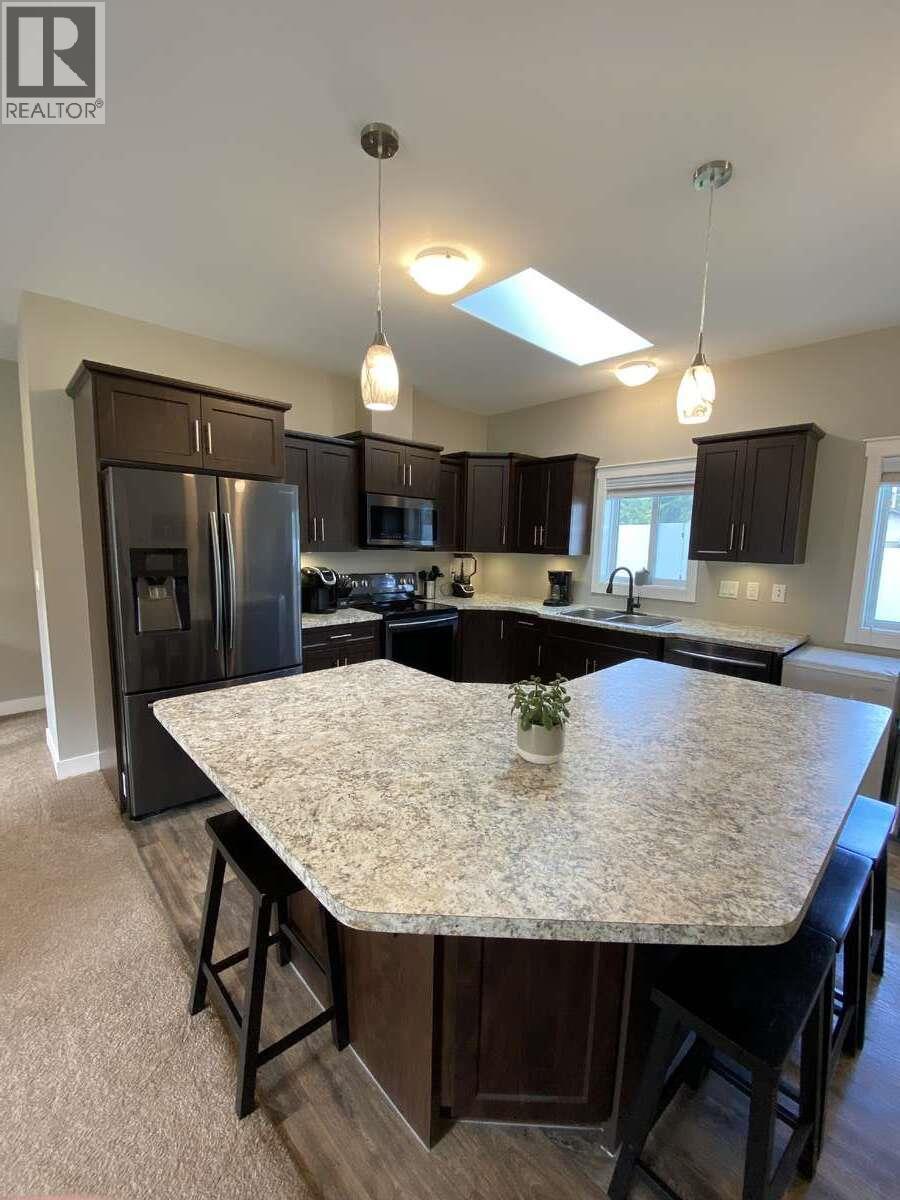 2704 Jacks Crescent, South Slocan, British Columbia  V0G 2G1 - Photo 8 - 10391710