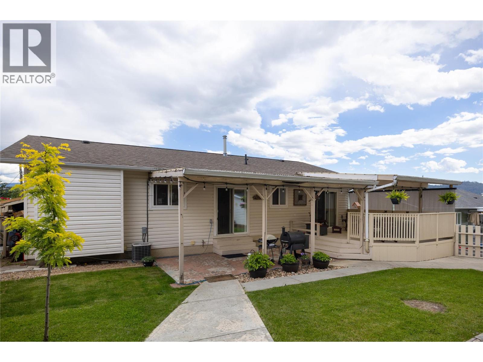 6671 Orchard Hill Drive, Vernon, British Columbia  V1H 1B8 - Photo 12 - 10391678
