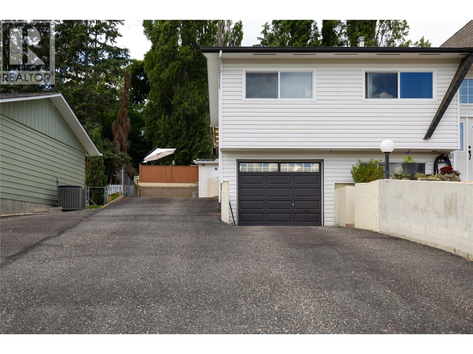 6671 Orchard Hill Drive, Vernon, British Columbia  V1H 1B8 - Photo 17 - 10391678
