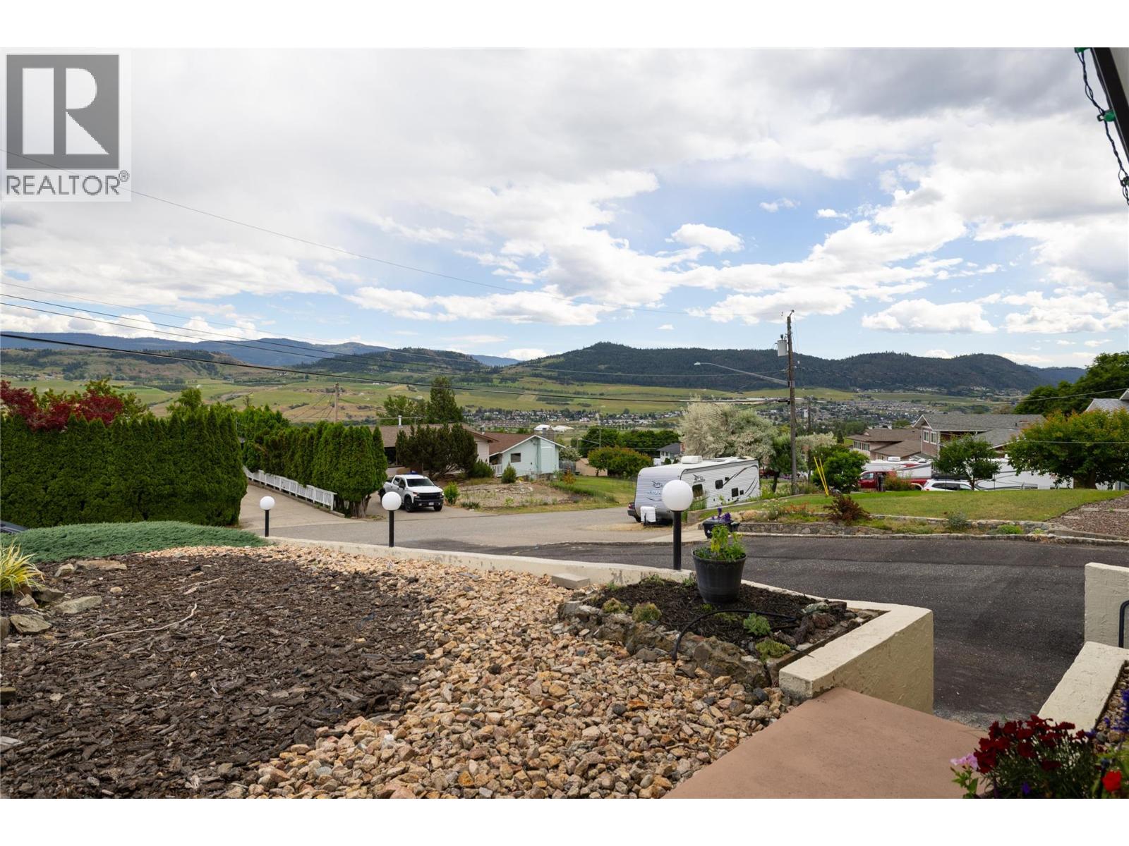 6671 Orchard Hill Drive, Vernon, British Columbia  V1H 1B8 - Photo 19 - 10391678