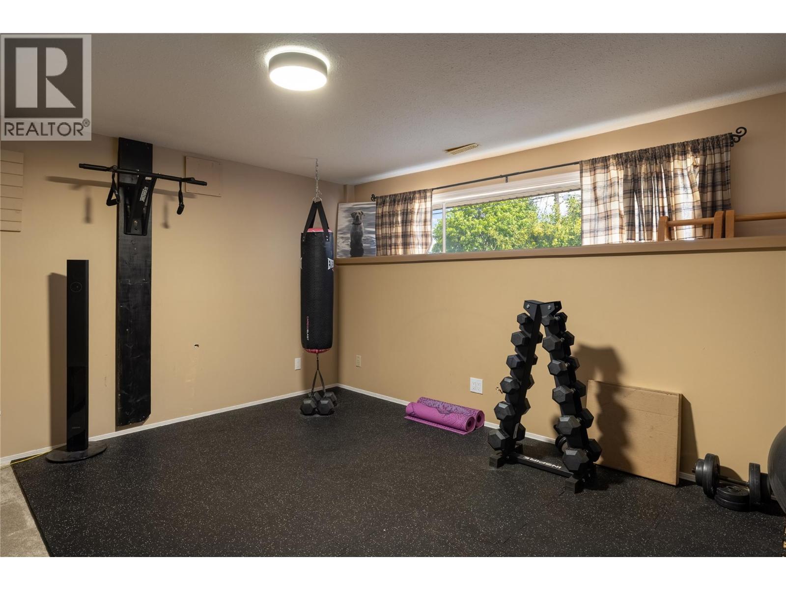 6671 Orchard Hill Drive, Vernon, British Columbia  V1H 1B8 - Photo 39 - 10391678