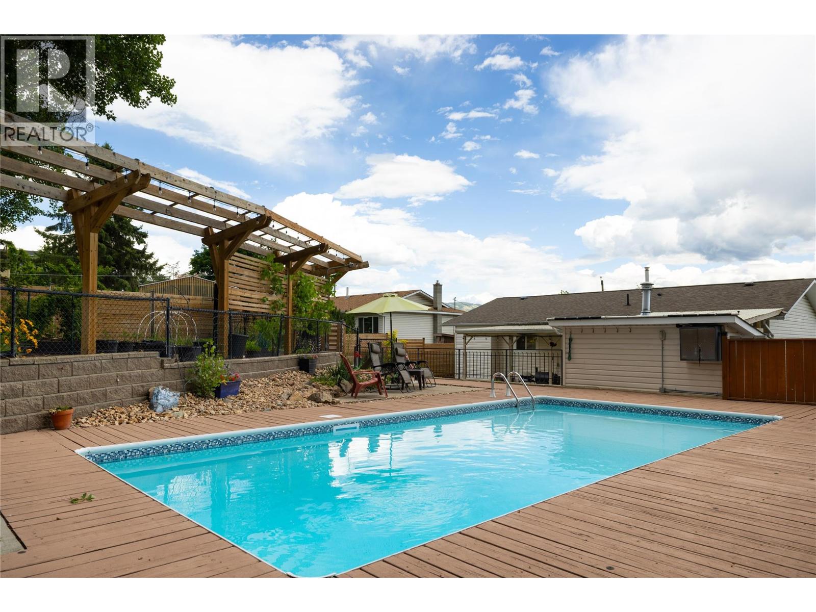 6671 Orchard Hill Drive, Vernon, British Columbia  V1H 1B8 - Photo 4 - 10391678