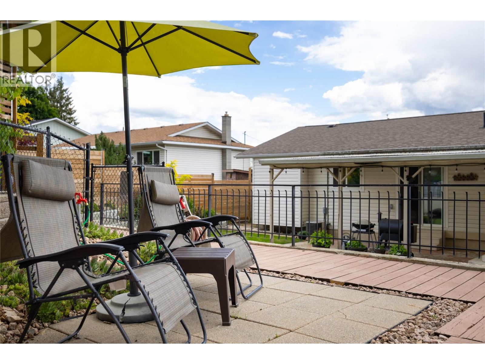 6671 Orchard Hill Drive, Vernon, British Columbia  V1H 1B8 - Photo 6 - 10391678