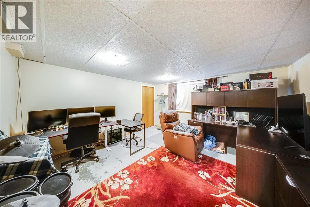 412 14th Avenue, Genelle, British Columbia  V0G 1G0 - Photo 37 - 10391481