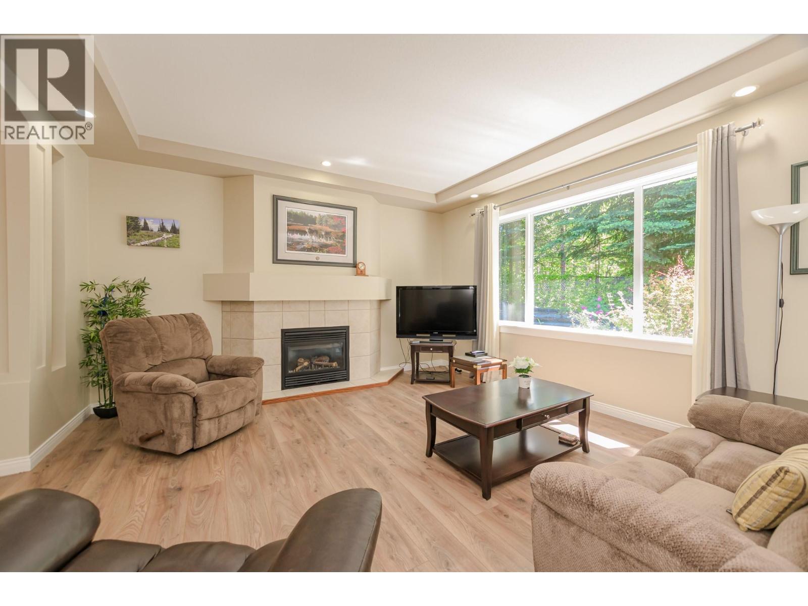 801 20 Street Ne Unit# #28, Salmon Arm, British Columbia  V1E 2R7 - Photo 14 - 10391126