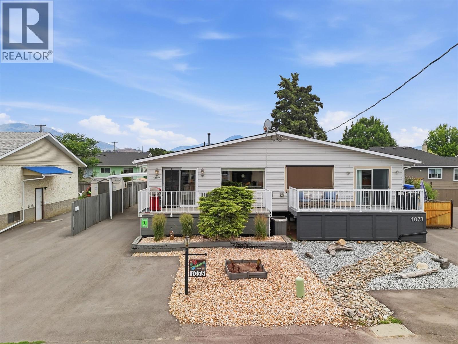 1075 ACADIA Place, kamloops, British Columbia