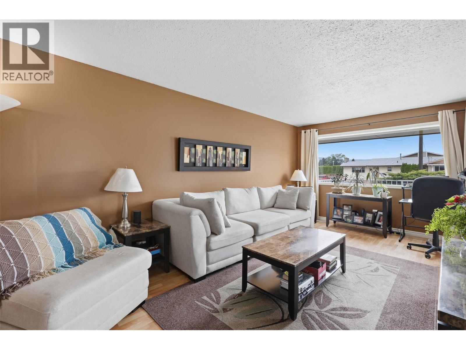 1075 Acadia Place, Kamloops, British Columbia  V2B 7Z5 - Photo 17 - 10391714