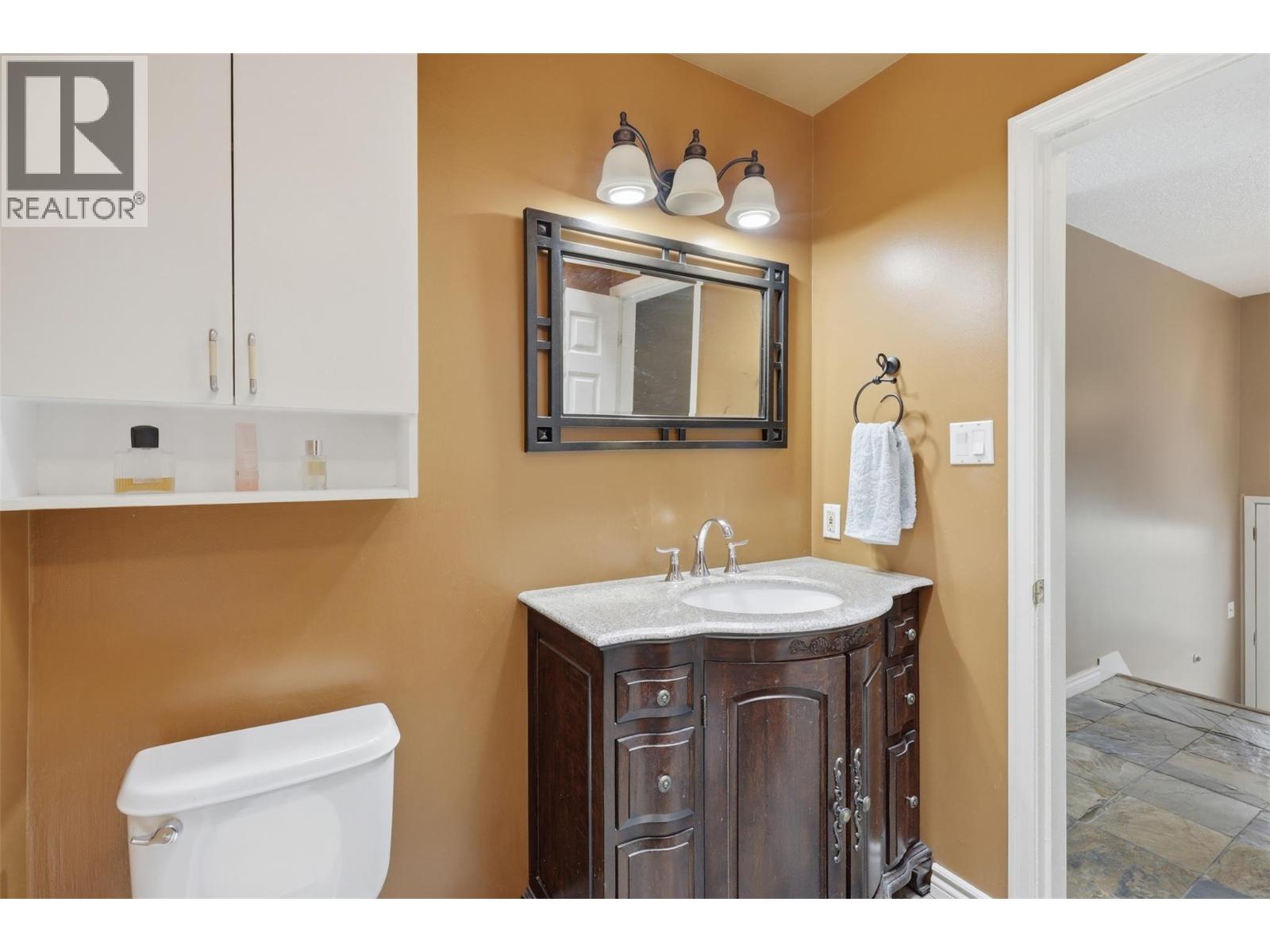 1075 Acadia Place, Kamloops, British Columbia  V2B 7Z5 - Photo 22 - 10391714
