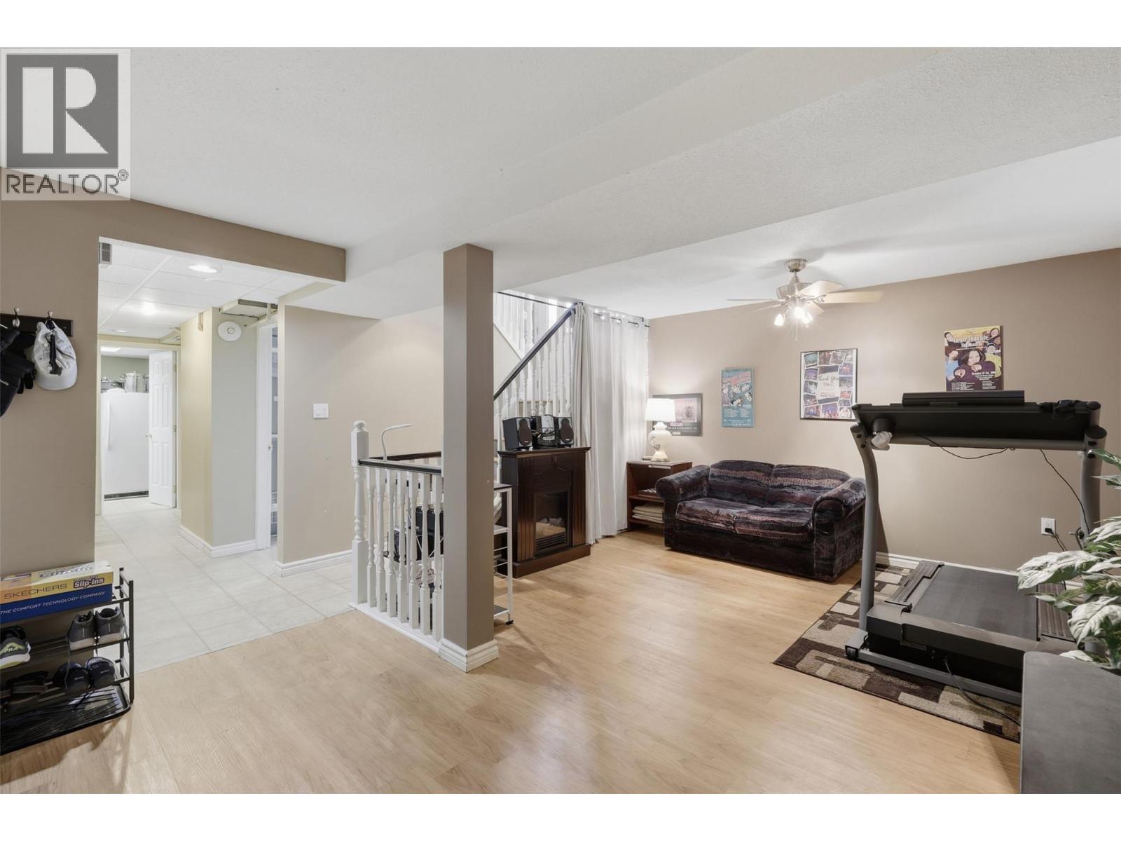 1075 Acadia Place, Kamloops, British Columbia  V2B 7Z5 - Photo 26 - 10391714