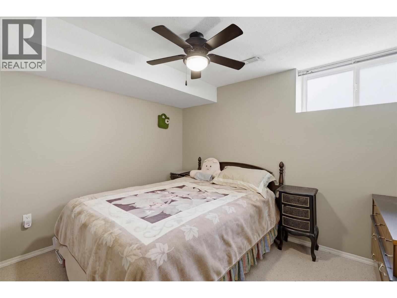 1075 Acadia Place, Kamloops, British Columbia  V2B 7Z5 - Photo 27 - 10391714