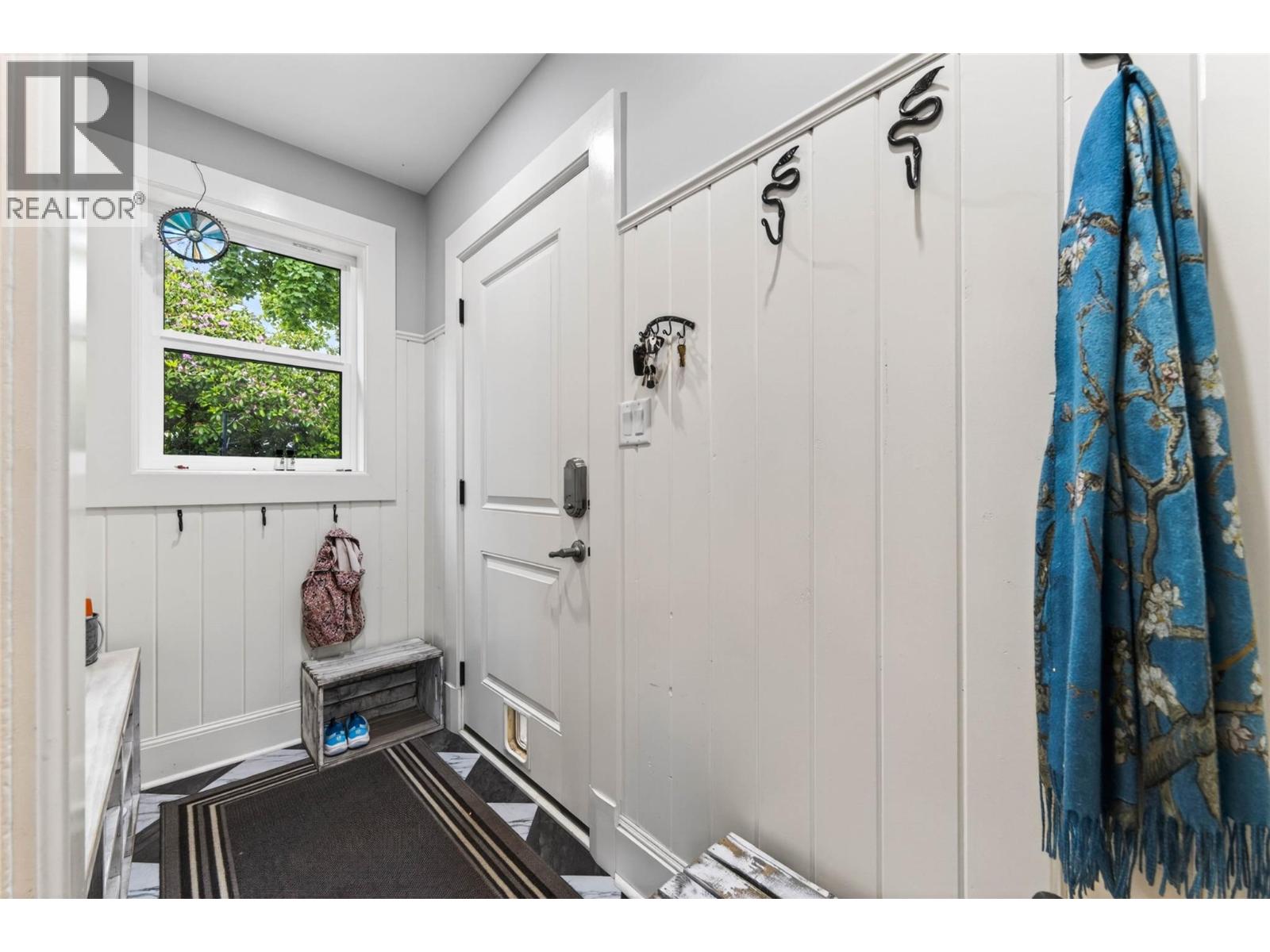 502 Houston Street, Nelson, British Columbia  V1L 5H7 - Photo 35 - 10391603