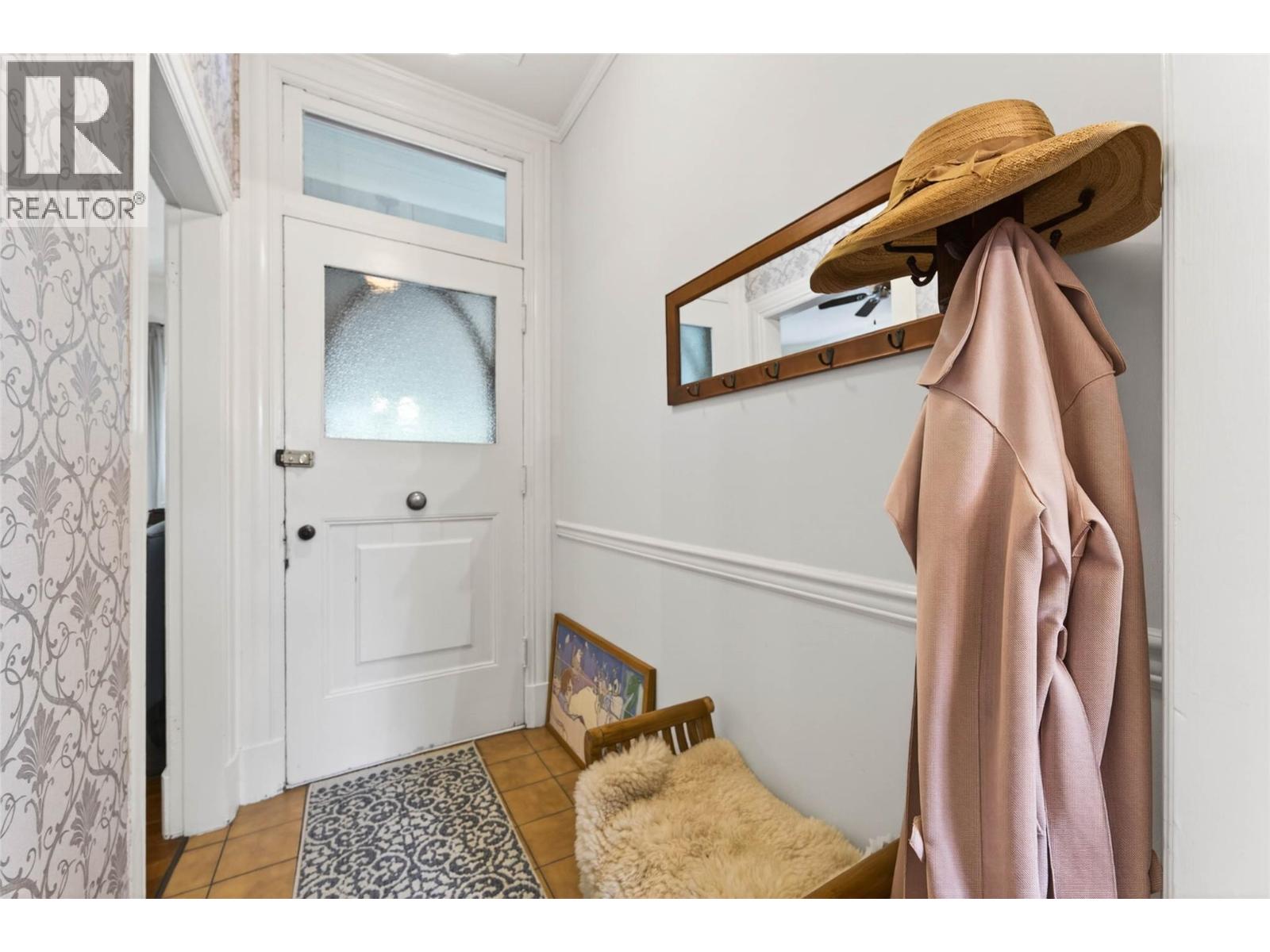 502 Houston Street, Nelson, British Columbia  V1L 5H7 - Photo 36 - 10391603