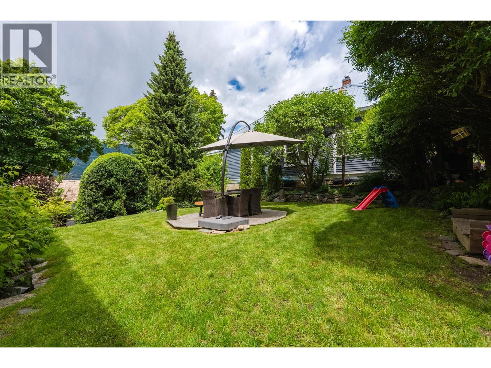 502 Houston Street, Nelson, British Columbia  V1L 5H7 - Photo 55 - 10391603