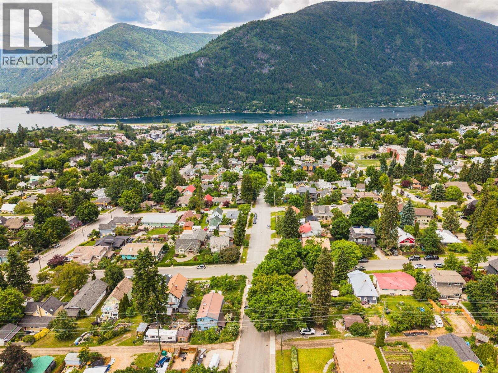502 Houston Street, Nelson, British Columbia  V1L 5H7 - Photo 66 - 10391603
