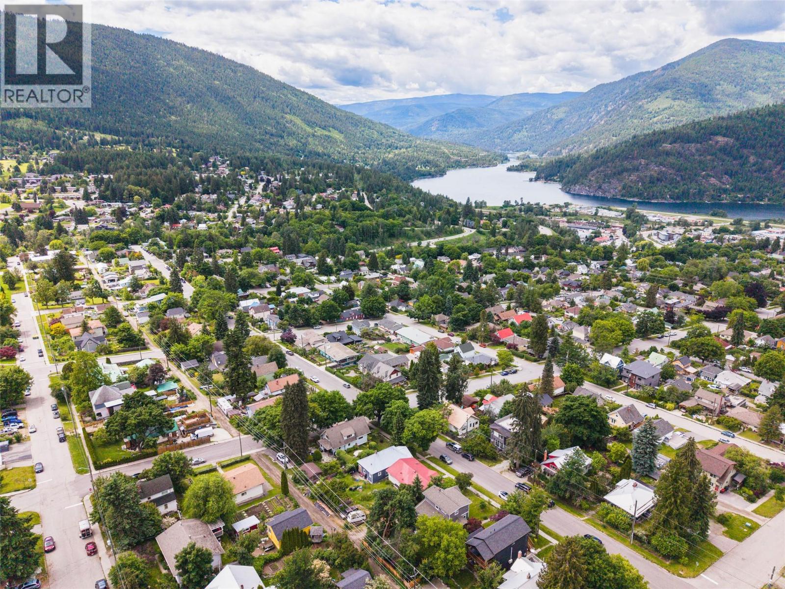 502 Houston Street, Nelson, British Columbia  V1L 5H7 - Photo 68 - 10391603