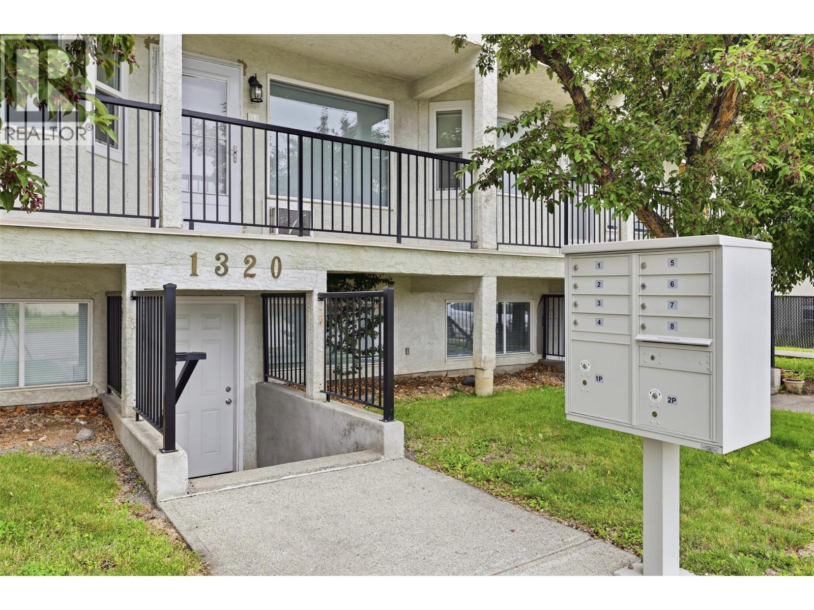 1320 Selkirk Avenue Unit# 1, Kamloops, British Columbia  V2B 1V7 - Photo 32 - 10391446