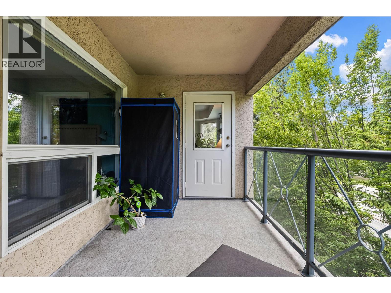3115 De Montreuil Court Unit# 401, Kelowna, British Columbia  V1W 3W1 - Photo 7 - 10390848