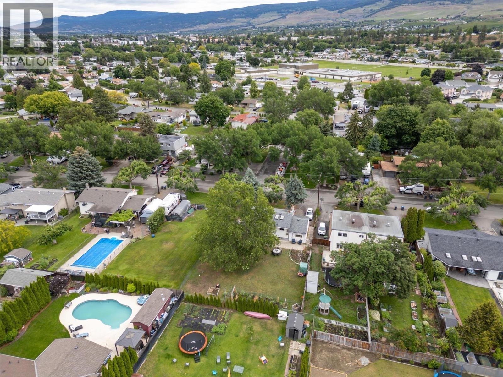 830 Mitchell Road, Kelowna, British Columbia  V1X 3W5 - Photo 36 - 10391677
