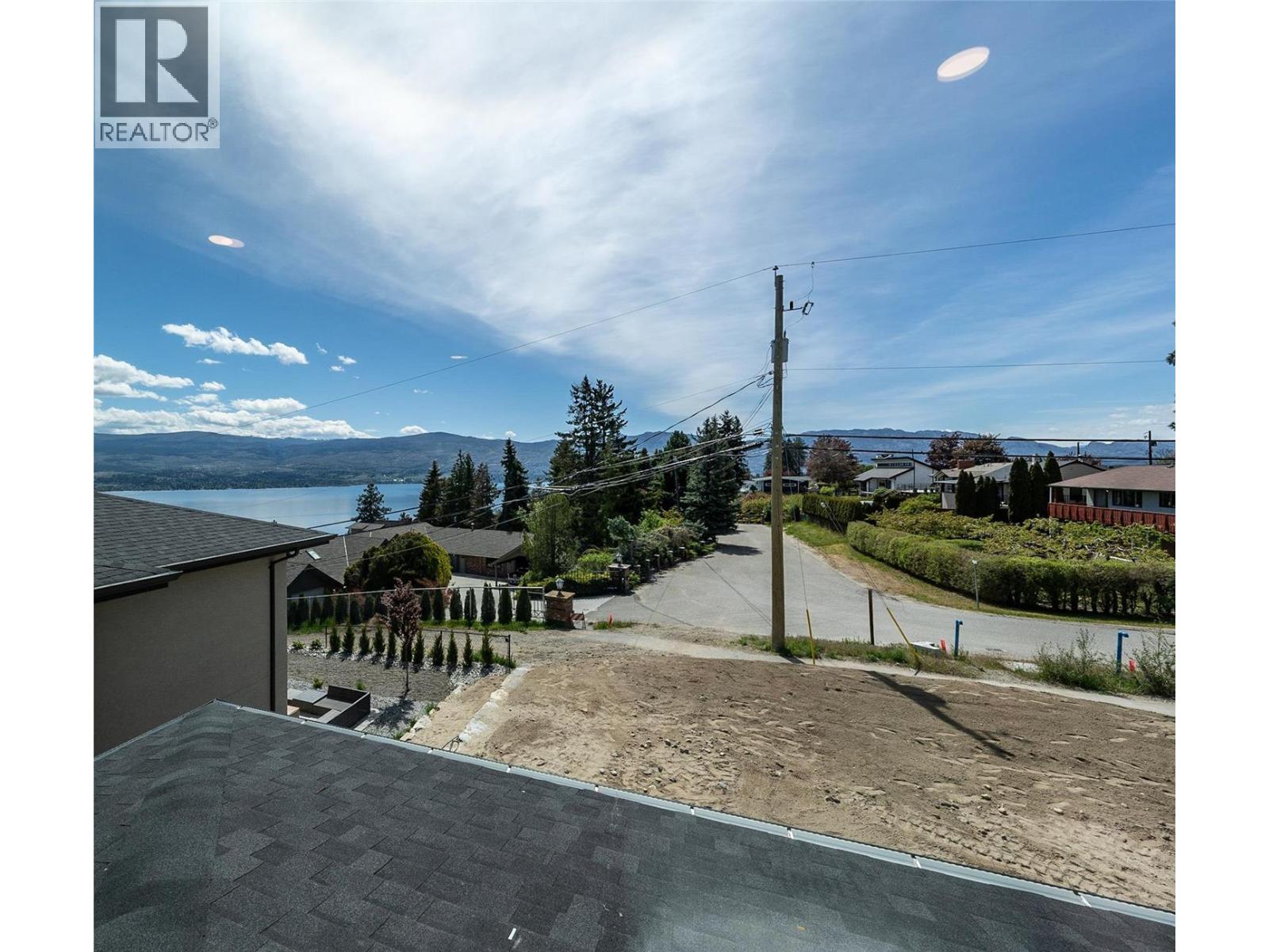 703 Lake Court, West Kelowna, British Columbia  V1Z 1H6 - Photo 21 - 10391560
