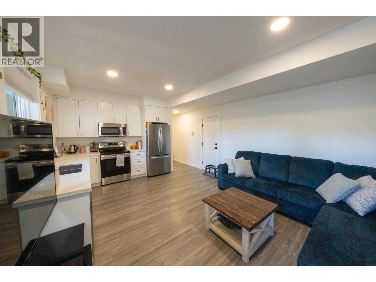 703 Lake Court, West Kelowna, British Columbia  V1Z 1H6 - Photo 25 - 10391560