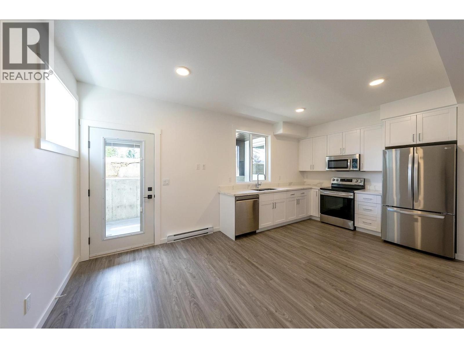 703 Lake Court, West Kelowna, British Columbia  V1Z 1H6 - Photo 26 - 10391560