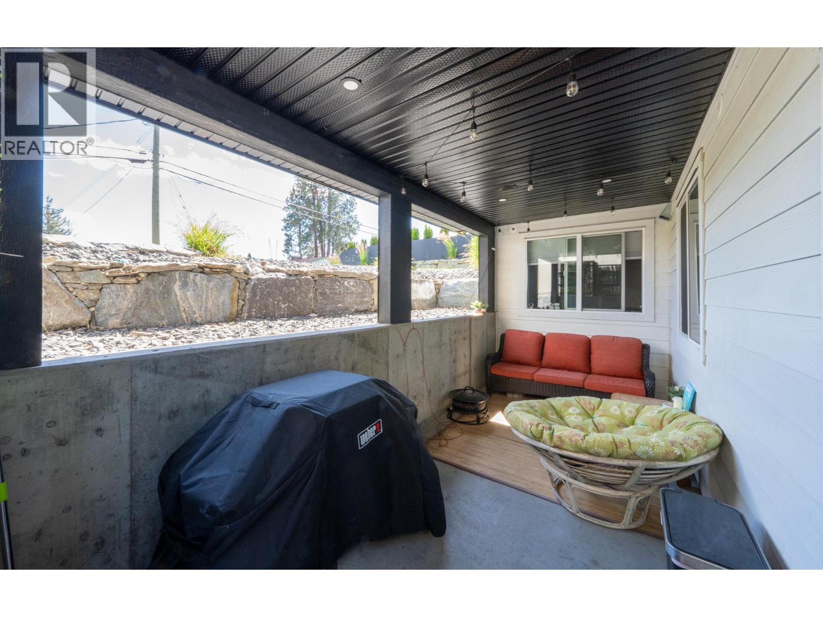 703 Lake Court, West Kelowna, British Columbia  V1Z 1H6 - Photo 31 - 10391560