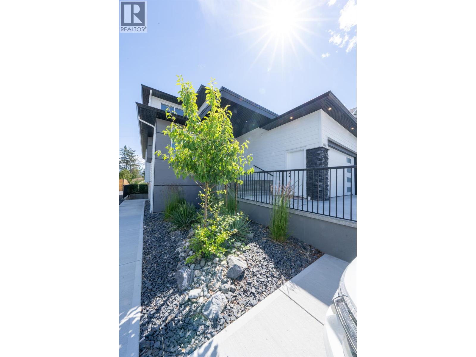 703 Lake Court, West Kelowna, British Columbia  V1Z 1H6 - Photo 33 - 10391560